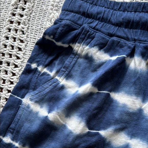 C&C California Athletic Shorts Blue and White Tie-Dye - Picture 5 of 11